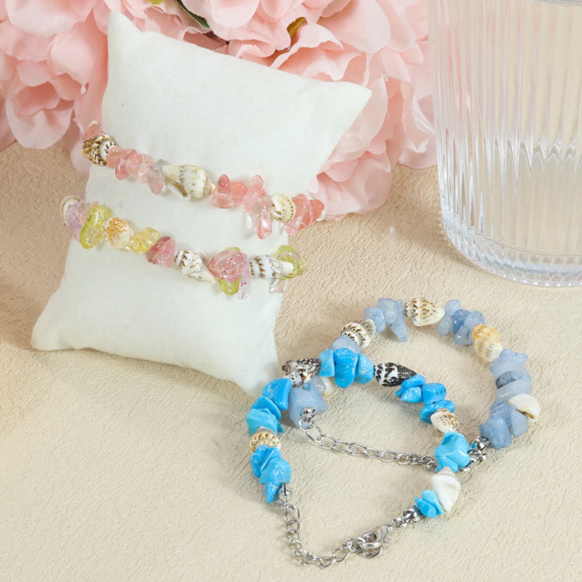 Ocean Chip Shell Bracelet close bead detail thumbnail
