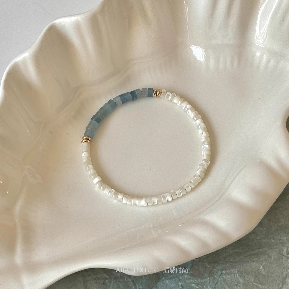 Seabreeze Shell Stone Bracelet close bead detail thumbnail